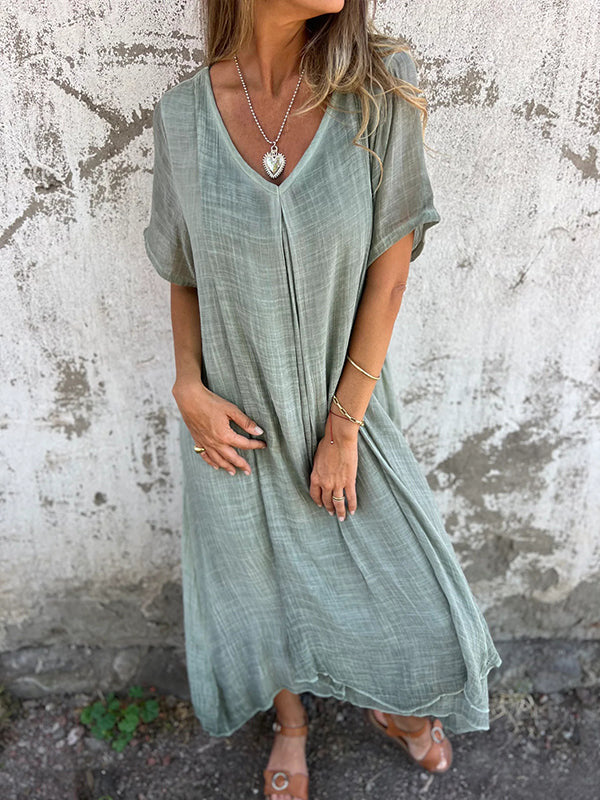 Naia™ | Vestido con cuello en V